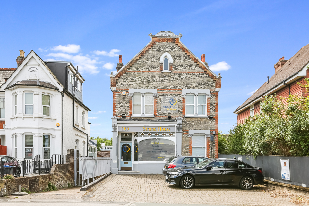 Kingston Chiropractic & Wellness Centre at 169 Richmond Road